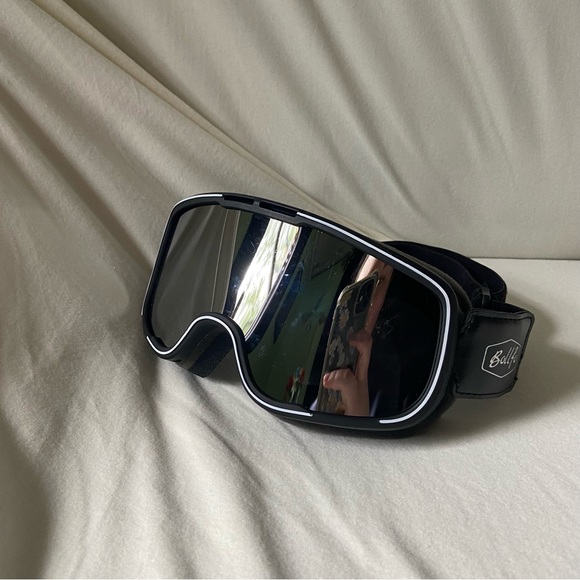 Bollfo Accessories - NWOT Bollfo Unisex Anti-Fog Snow Goggles H